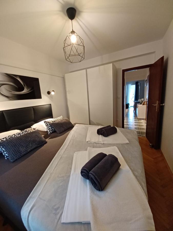 Amare Apartments Bobovisca Eksteriør billede