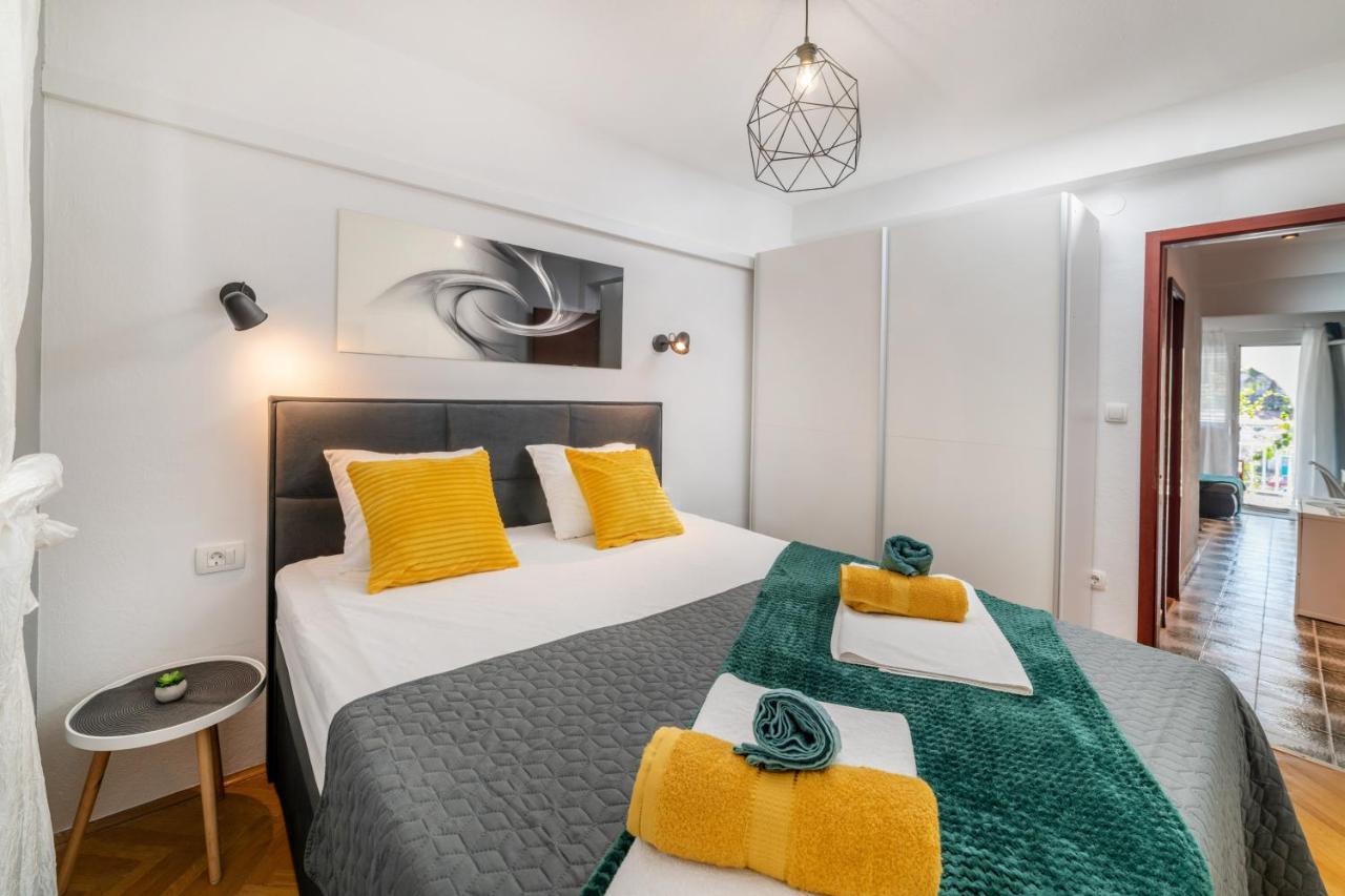 Amare Apartments Bobovisca Eksteriør billede