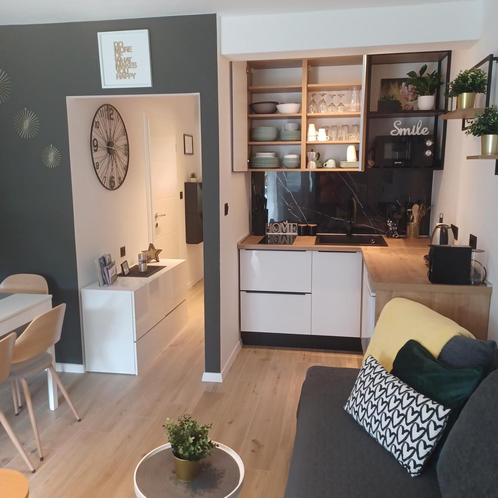Amare Apartments Bobovisca Eksteriør billede